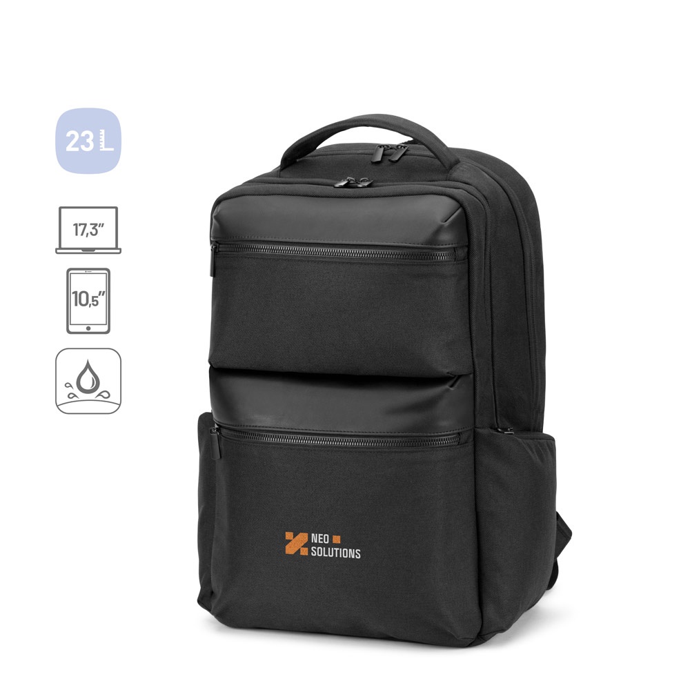 Copenhagen. Mochila em Twill Reciclado Resistente À Água com Dois Bolsos Frontais de Grande Dimensão (17'3")